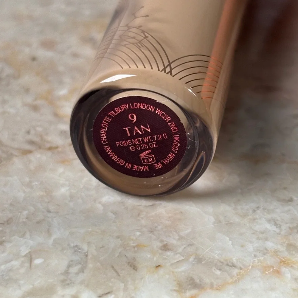 Charlotte Tilbury Beautiful Skin Radiant Concealer 9 Tan 0.25oz Medium Coverage